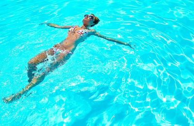 Urlaubspartner suchen | Singlereise ist ÖDE?